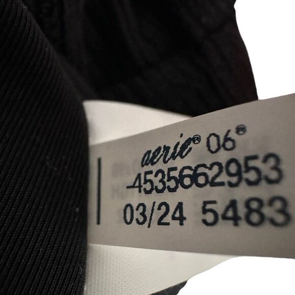 Aerie size Medium Shine Rib One Shoulder Full Coverage One Piece Swimsuit Black - Picture 9 of 12